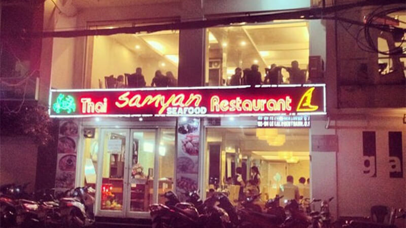 Samyan Seafood Vietnam cua cốm