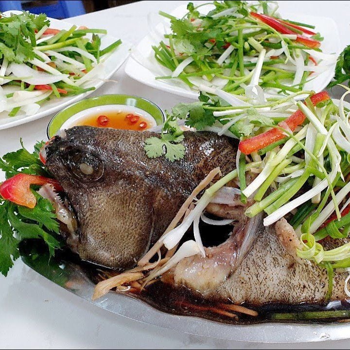 Cá bò giáp hấp Hồng Kông
