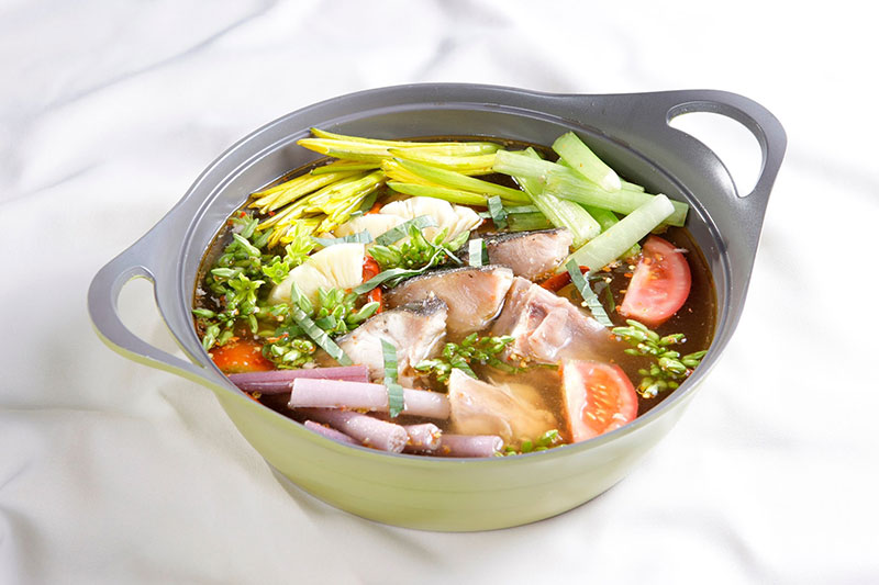 Canh chua cá bò giáp