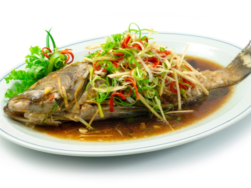 Cá thờn bơn hấp Hồng Kông