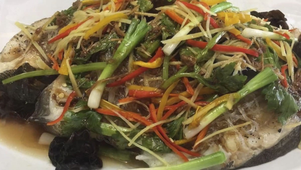 Thành phẩm cá bơn hấp xì dầu