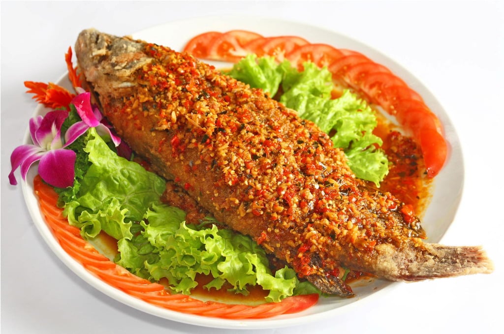 Cá mú đỏ chiên giòn