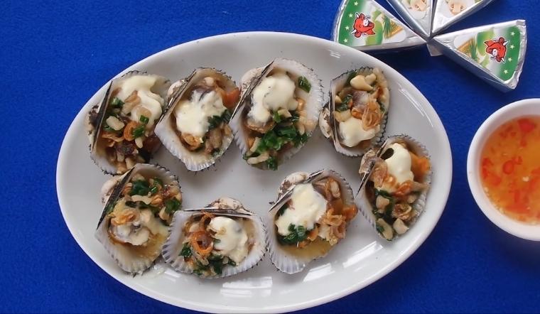Sò huyết nướng phô mai