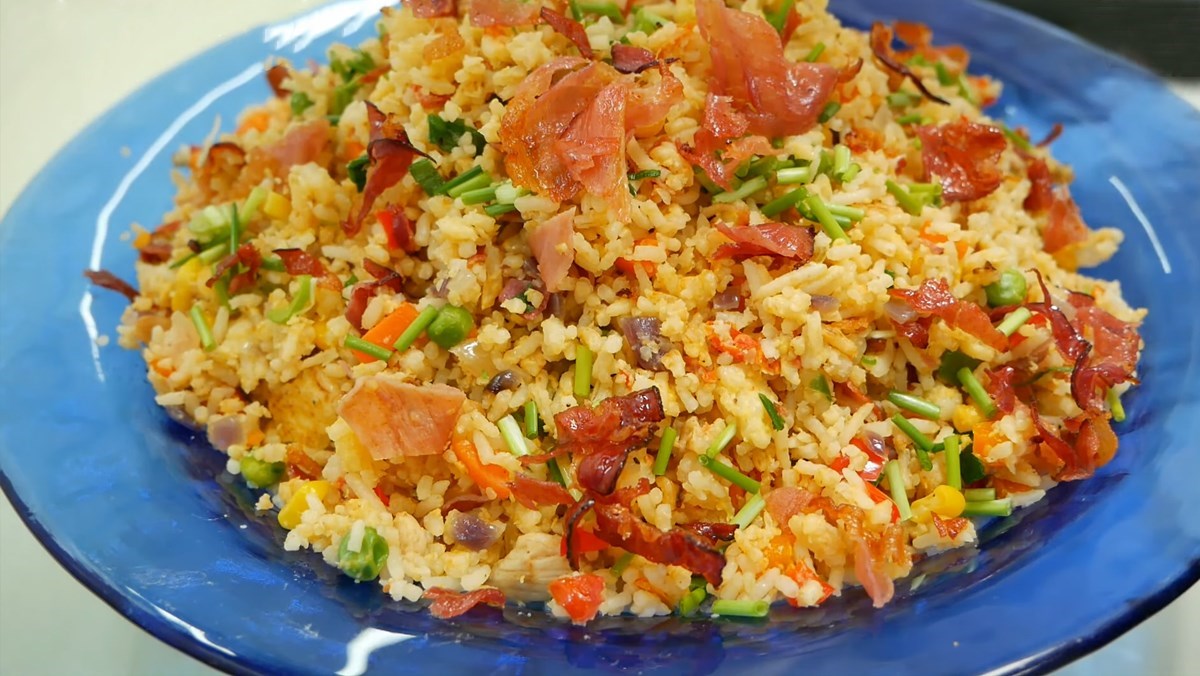 Cơm chiên mực khô