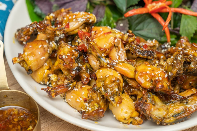 Món ngon hấp dẫn chế biến từ thịt ếch