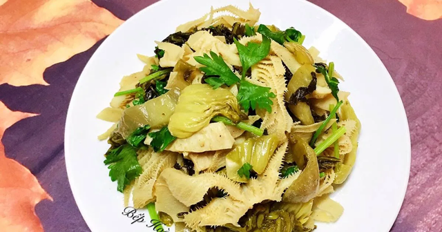 Khăn lông bò xào cải chua